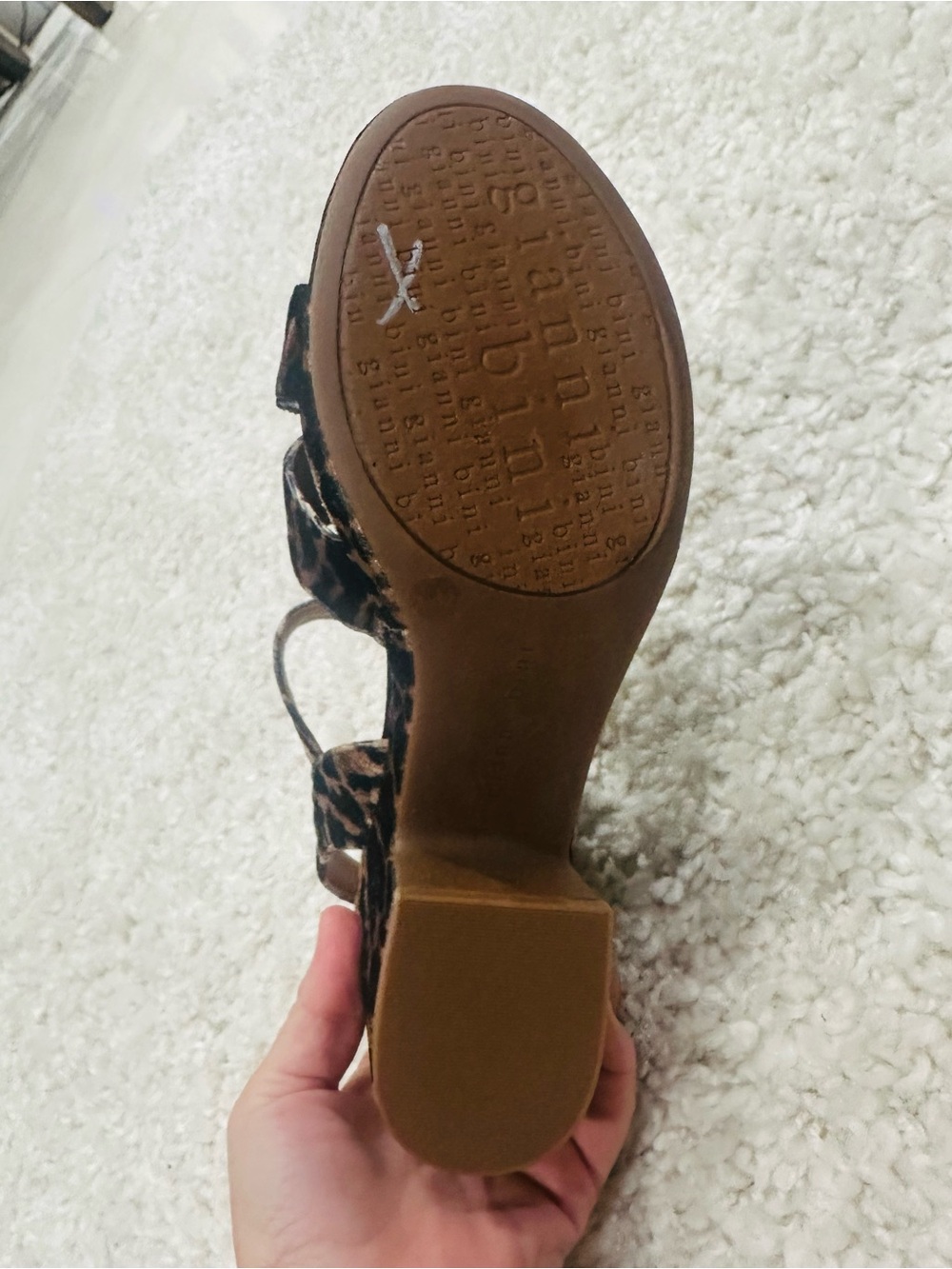 Gianni Bini Leopard Velvet Print Platform Sandals with Ankle Strap - New - Picture 8 of 9